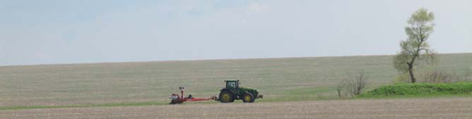 Tracteur John Deere avec une charrue