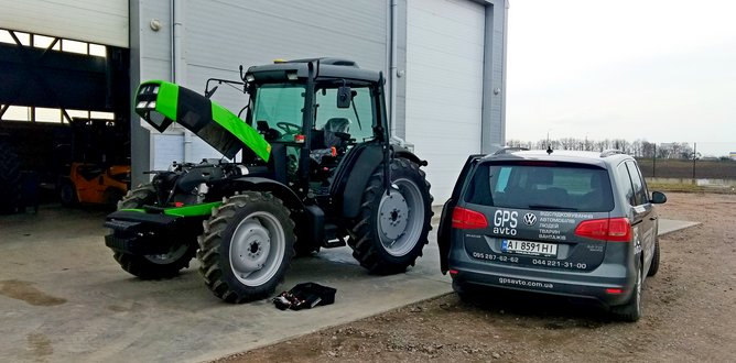 Améliorer l'efficacité de l'exploitation du tracteur Deutz-Fahr grâce au suivi par satellite