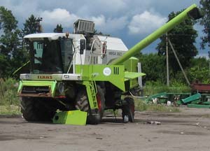 Комбайн Claas mega360 із встановленим gps трекером